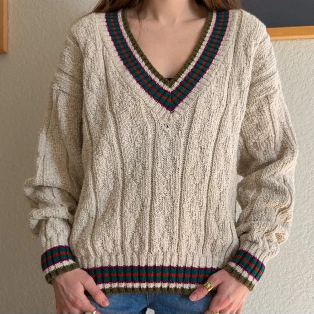 Vintage 90s V-Neck Knit Sweater - Picture 4 of 9